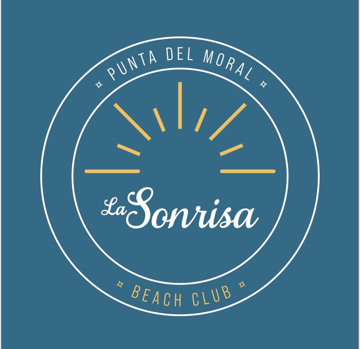 LA SONRISA BEACH CLUB